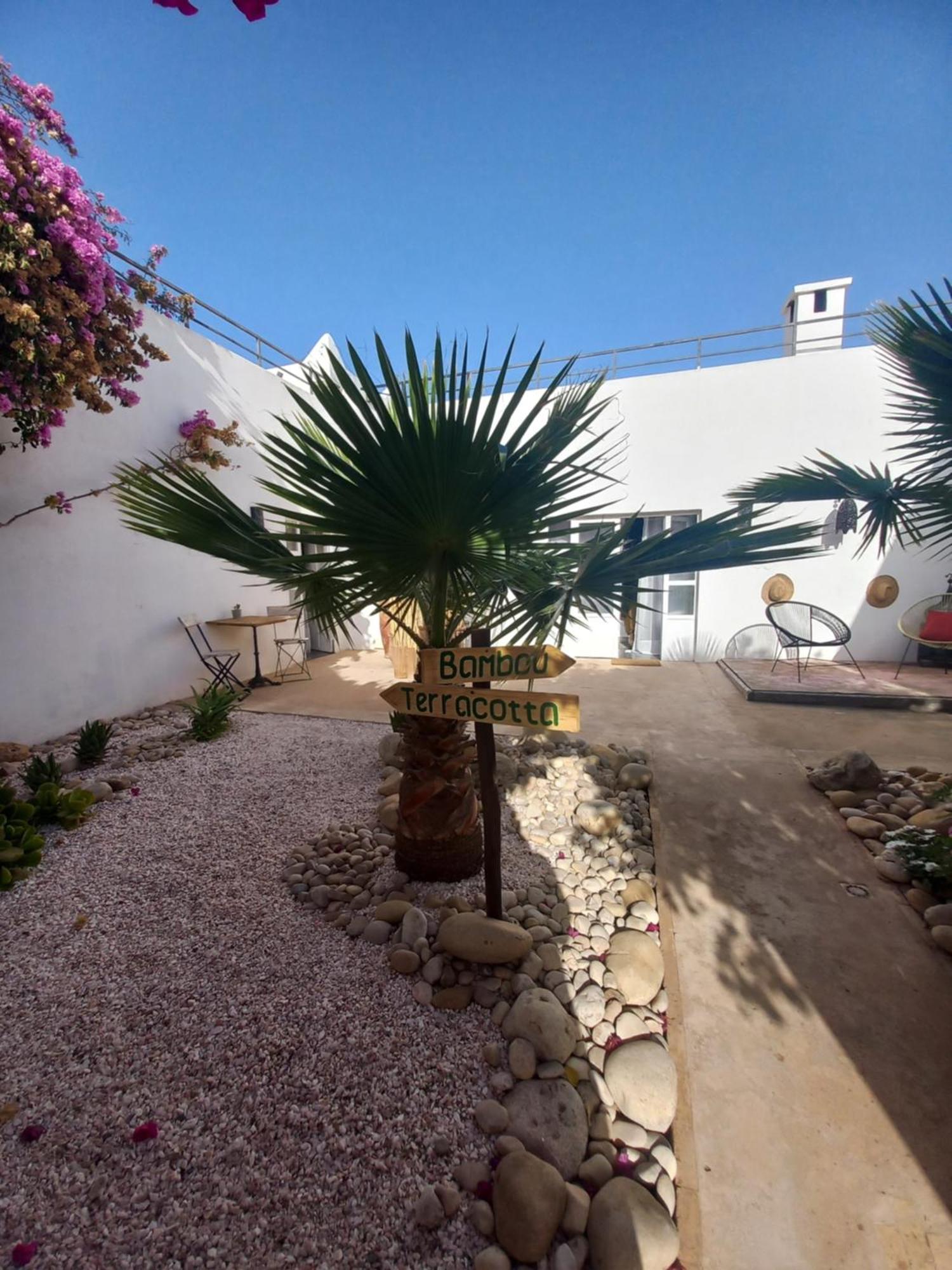 Les Jardins De Silona, Piscine Chauffee Ξενοδοχείο Εσαουίρα Δωμάτιο φωτογραφία